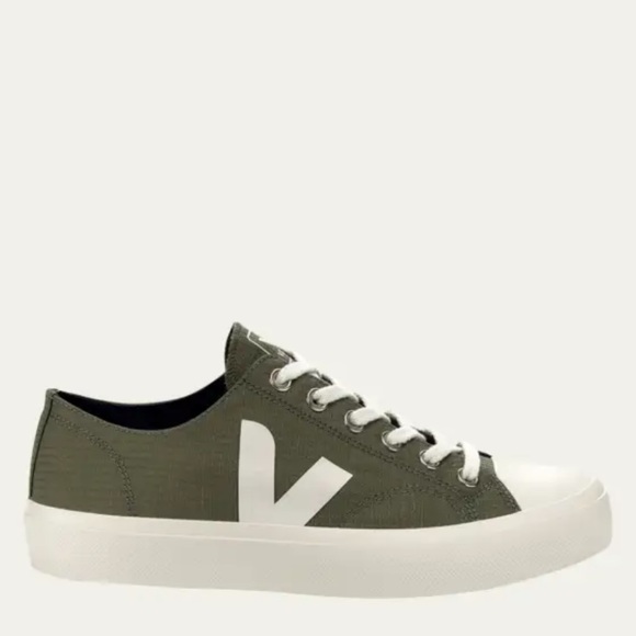 Veja Other - Like NEW! VEJA Watta ll Low Ripstop Sneaker